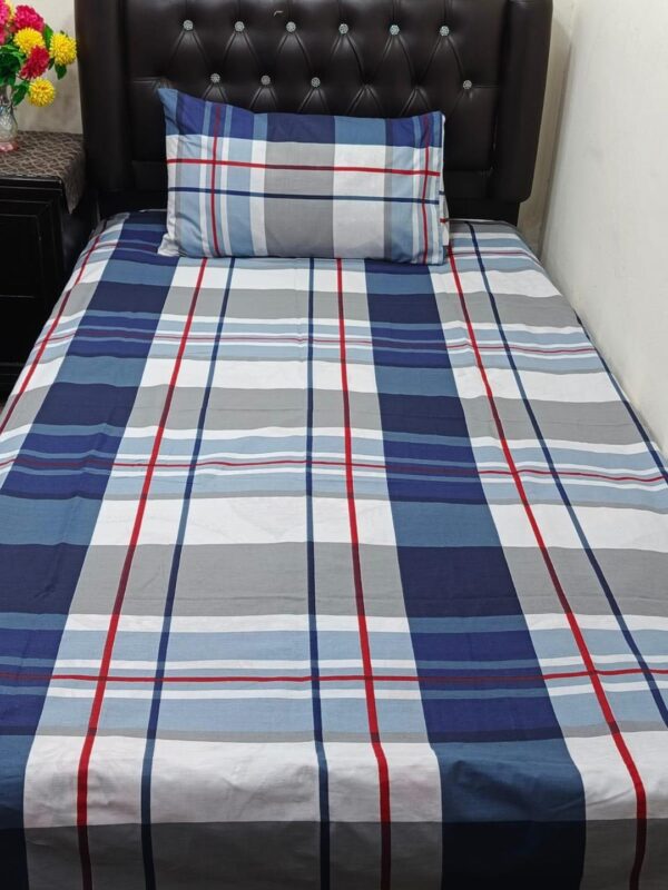 Lines Printed Bedsheet Set - 4 pcs