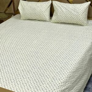 Dot Printed Double Bedsheet Set - 3pcs